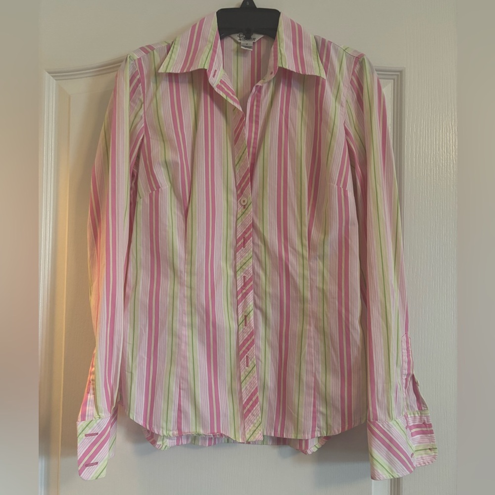 Lilly Pulitzer vintage striped dress shirt in size 2. Excellent condition.